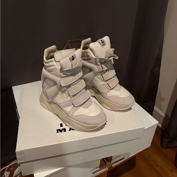 *SOLD* - Picture 3 of 12